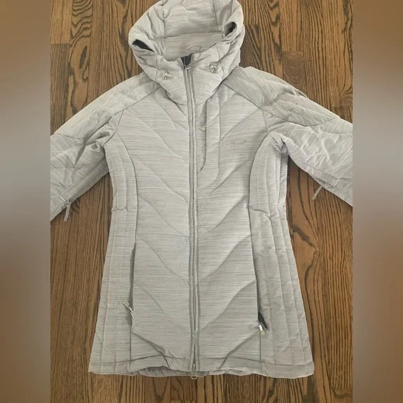 New Vintage Oakley Ski Jacket! Only worn maybe 3 times. - Picture 3 of 14